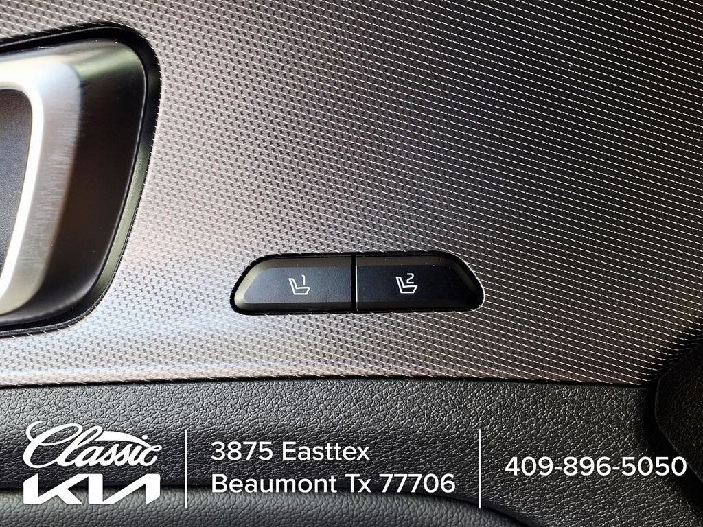 Used 2023 Blue Kia SX-Prestige image 19