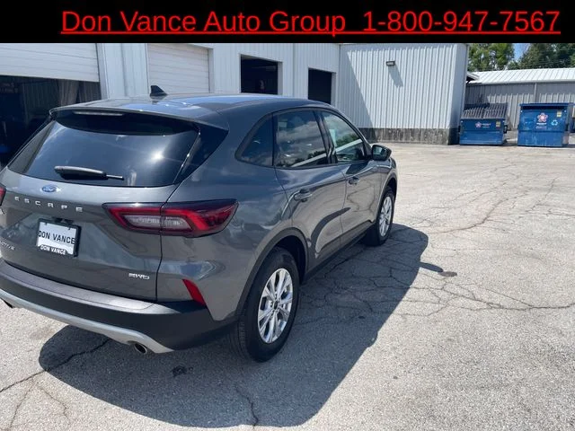 Used 2025 Gray Ford Active image 5