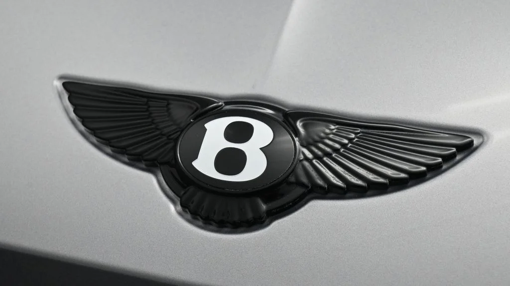 New 2026 Silver Bentley  image 19