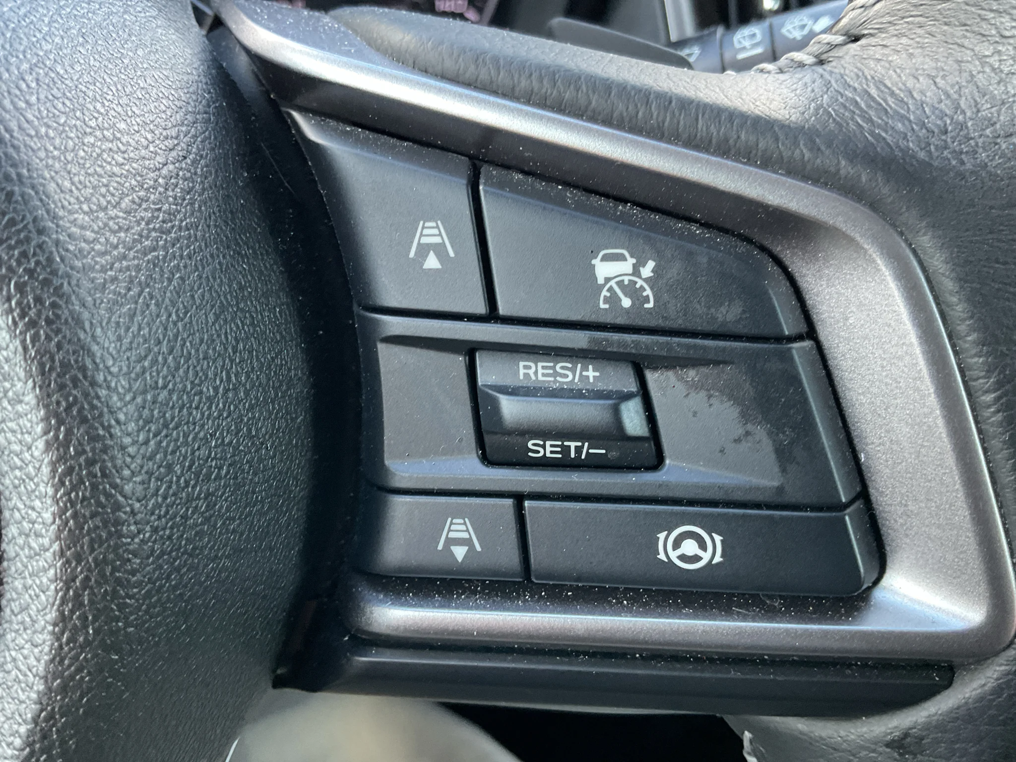Used 2023 Autumn Green Metallic Subaru Premium image 20