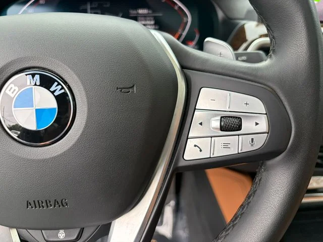 Used 2023 Jet Black BMW xDrive30i image 23
