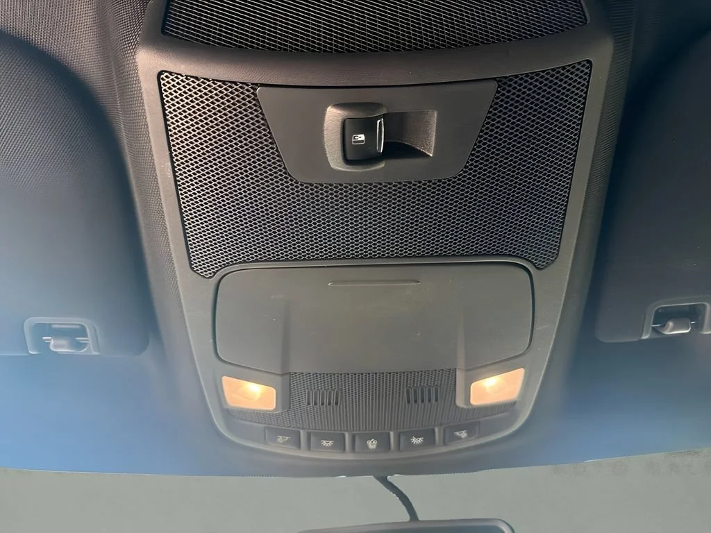 Used 2018 Gray Ford XL image 28