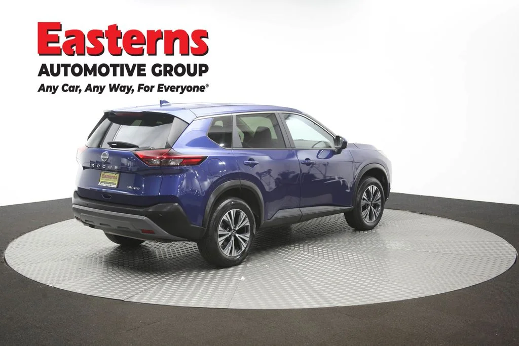 Used 2023 Blue Nissan SV image 39