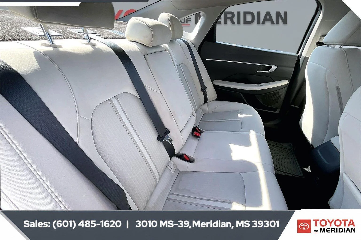 Used 2025 Aero Silver Hyundai SEL image 20