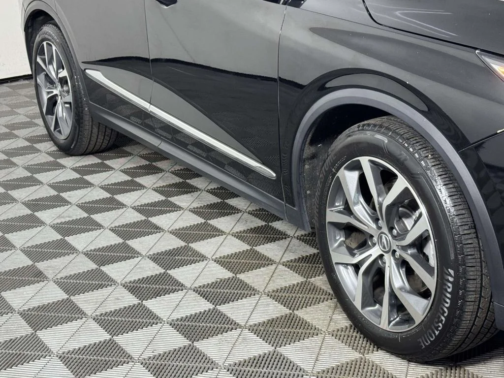 Used 2024 Black Acura Technology image 12