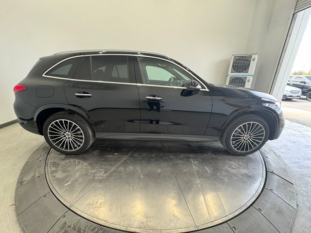 New 2026 Black Mercedes-Benz GLC 300 image 63