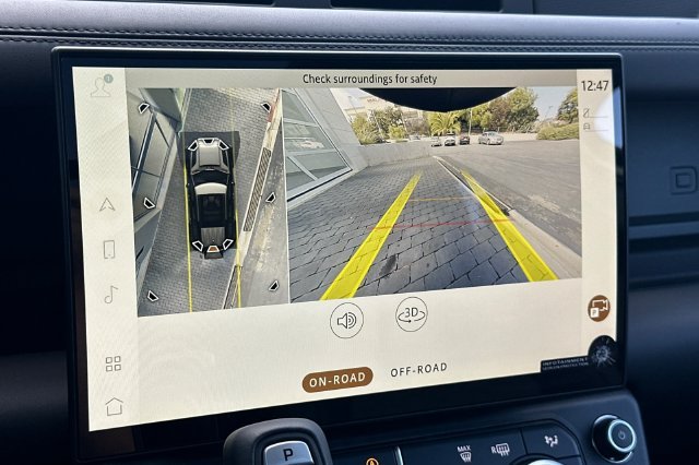 New 2026 Woolstone Green Land Rover S image 18
