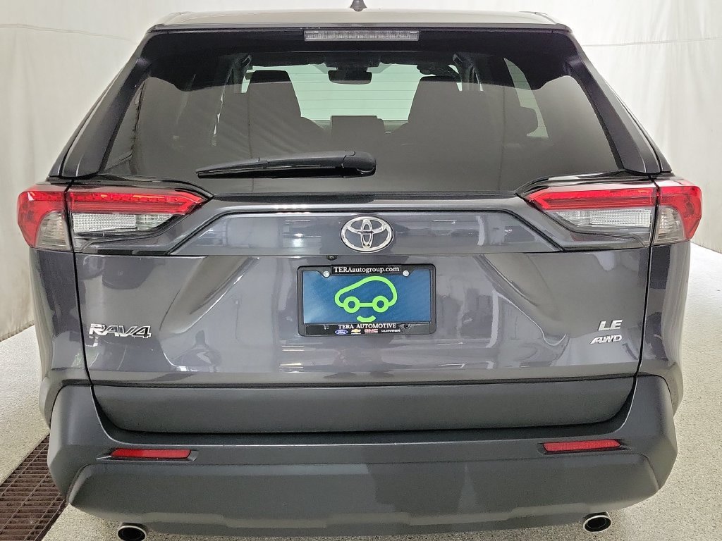 Used 2024 Gray Toyota LE image 4