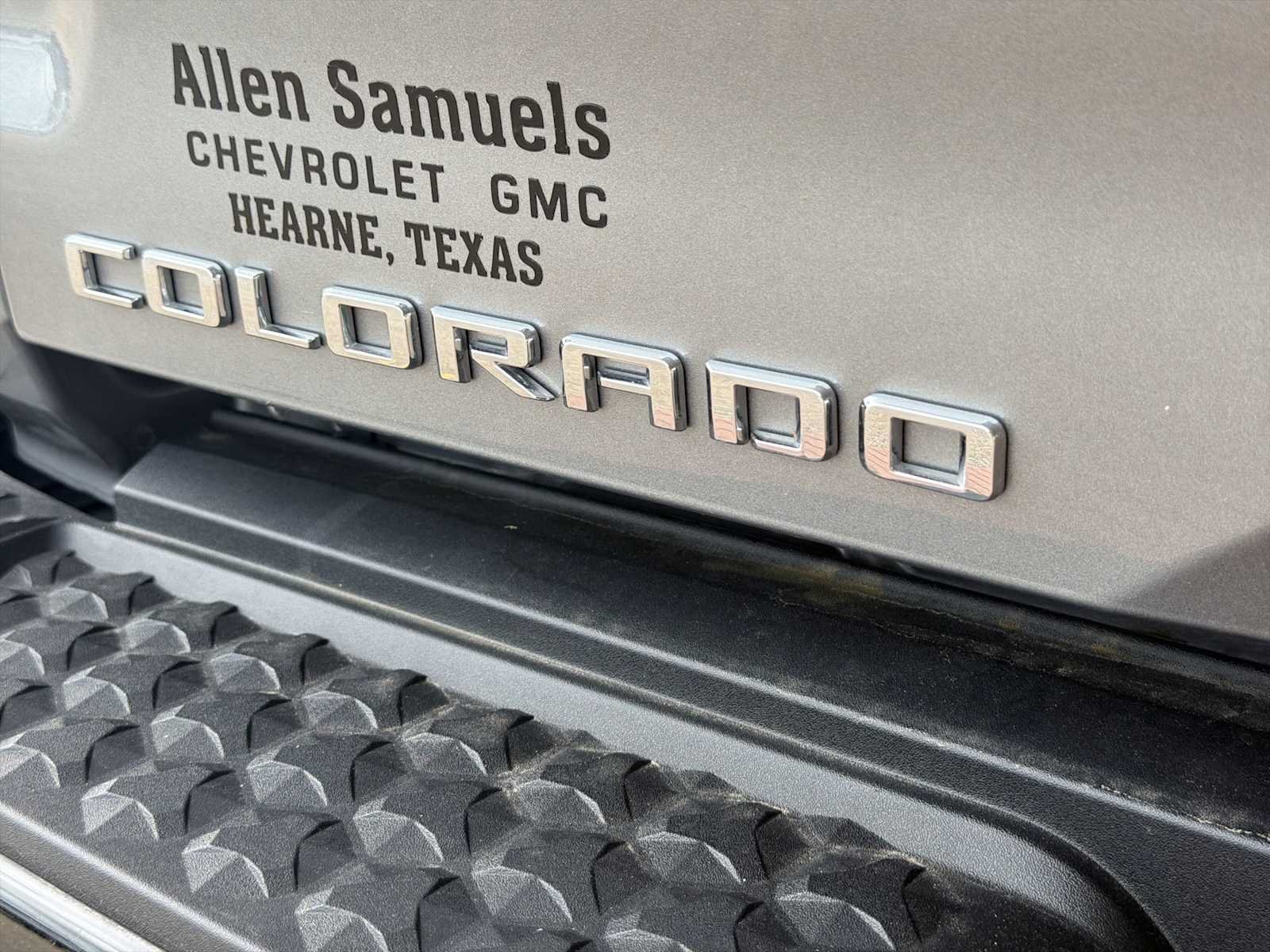 Used 2026 Sterling Gray Metallic Chevrolet Z71 image 32