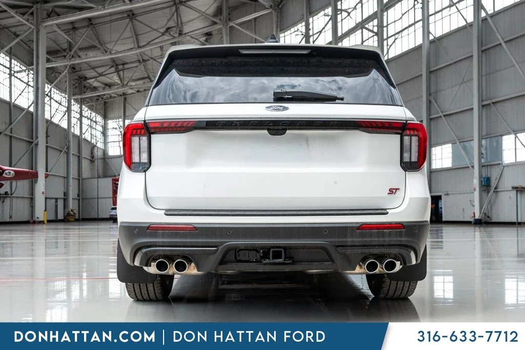 New 2026 Star White Metallic Tri-Coat Ford ST image 38
