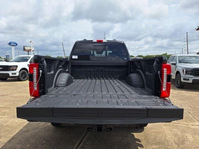 New 2026 Agate Black Metallic Ford F-250® Lariat® image 29