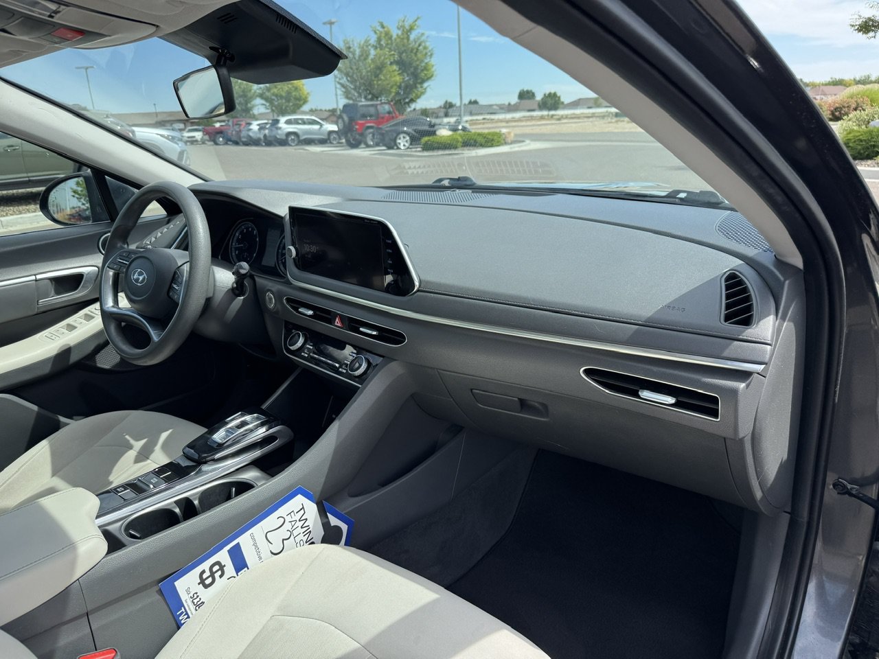 Used 2023 Portofino Gray Hyundai SEL image 44