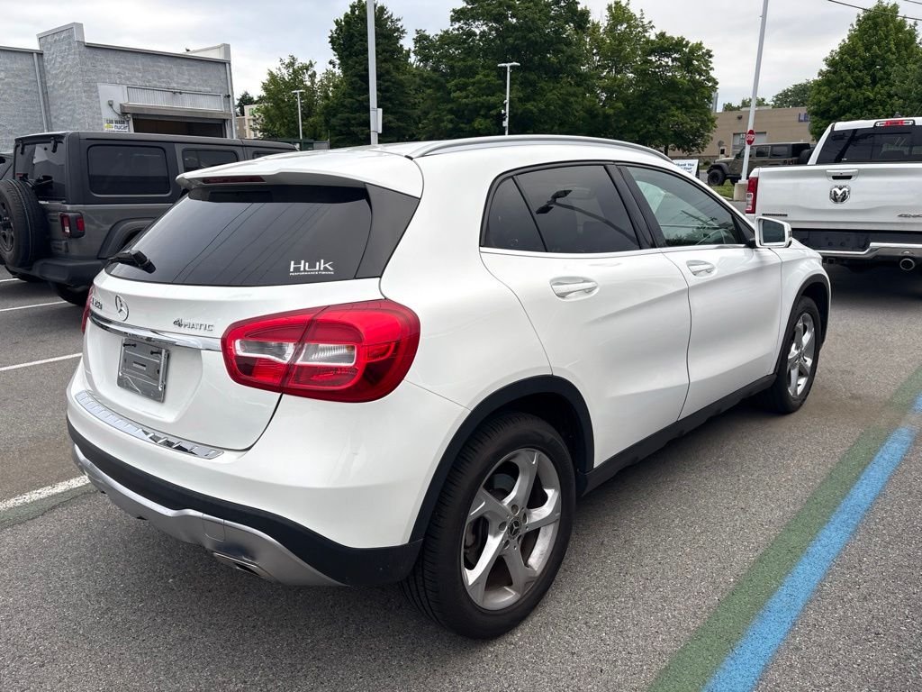 Used 2018 White Mercedes-Benz GLA 250 image 10