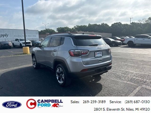 Used 2021 Billet Silver Metallic Clearcoat Jeep Limited image 5