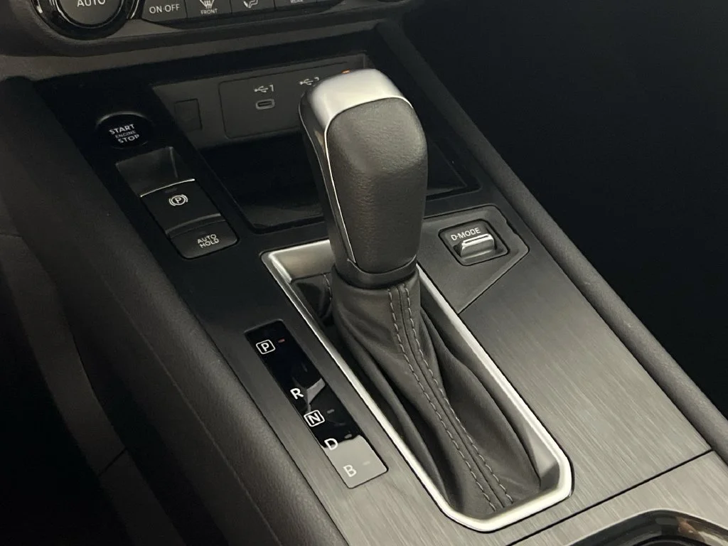 New 2027 Super Black Nissan SV image 21