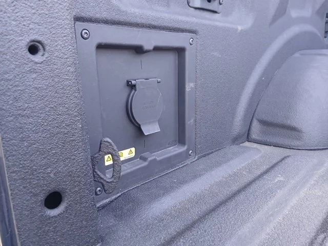 Used 2021  Ford Platinum image 11