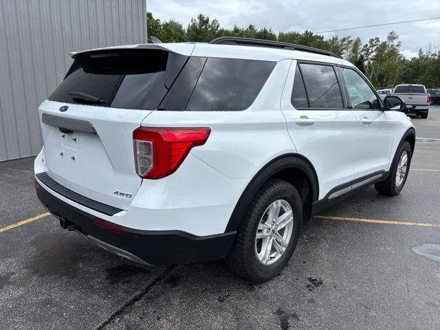 Used 2023 White Ford XLT image 3