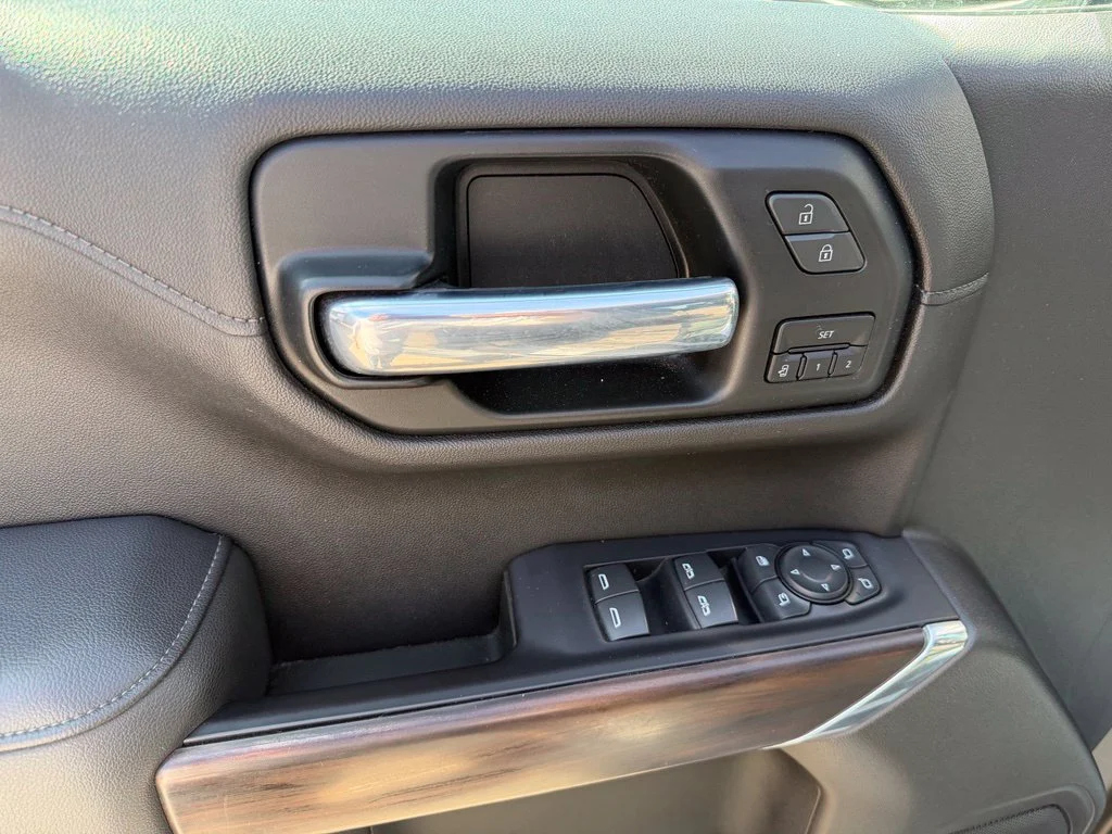 Used 2020 Gray GMC SLT image 10