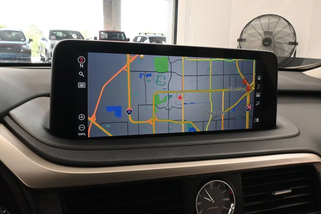 Used 2020 Green Pearl Lexus 350 image 19