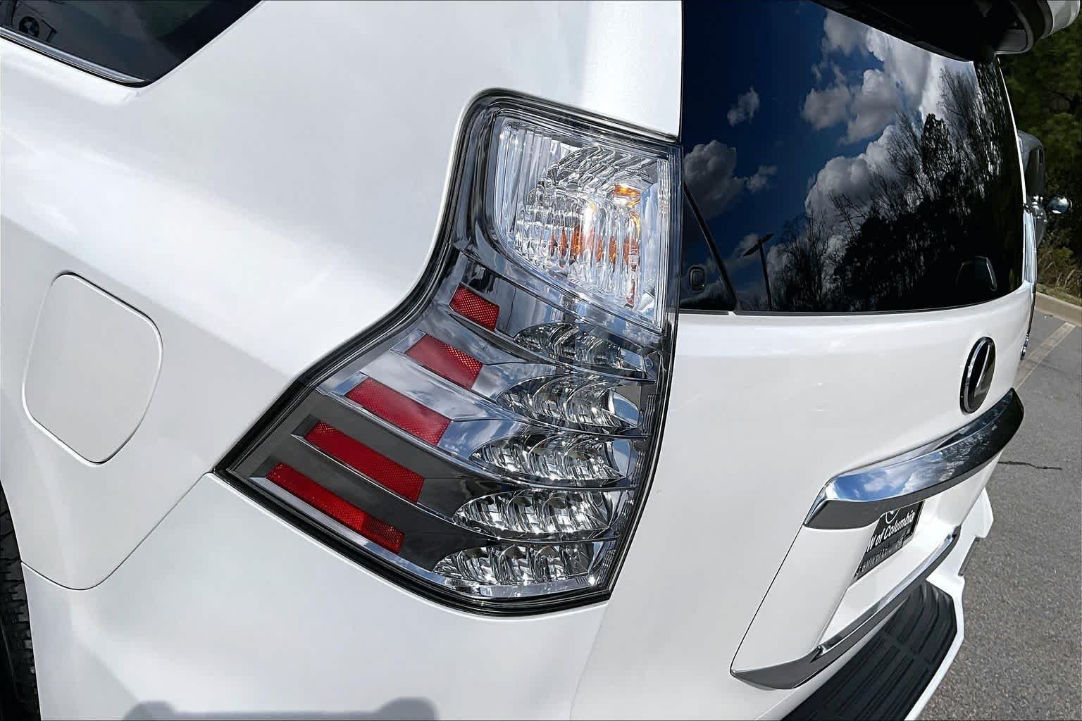 Used 2023 Eminent White Pearl Lexus Premium image 51
