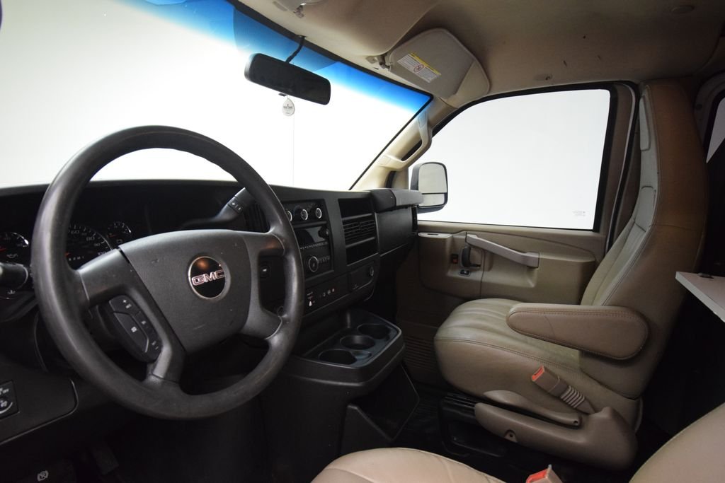 Used 2018 Summit White GMC Work Van image 6