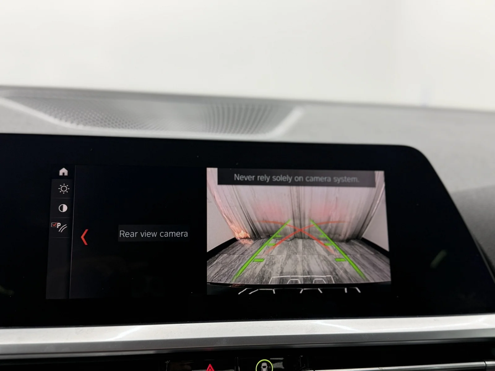 Used 2019 Jet Black BMW 330i xDrive image 22