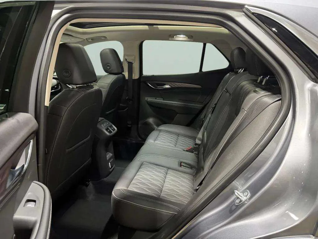 2021 Buick Envision Avenir - Photo 25