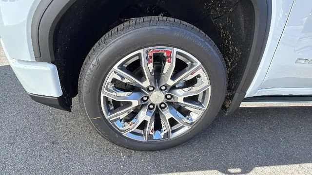 2026 GMC Sierra 1500 Denali - Photo 9