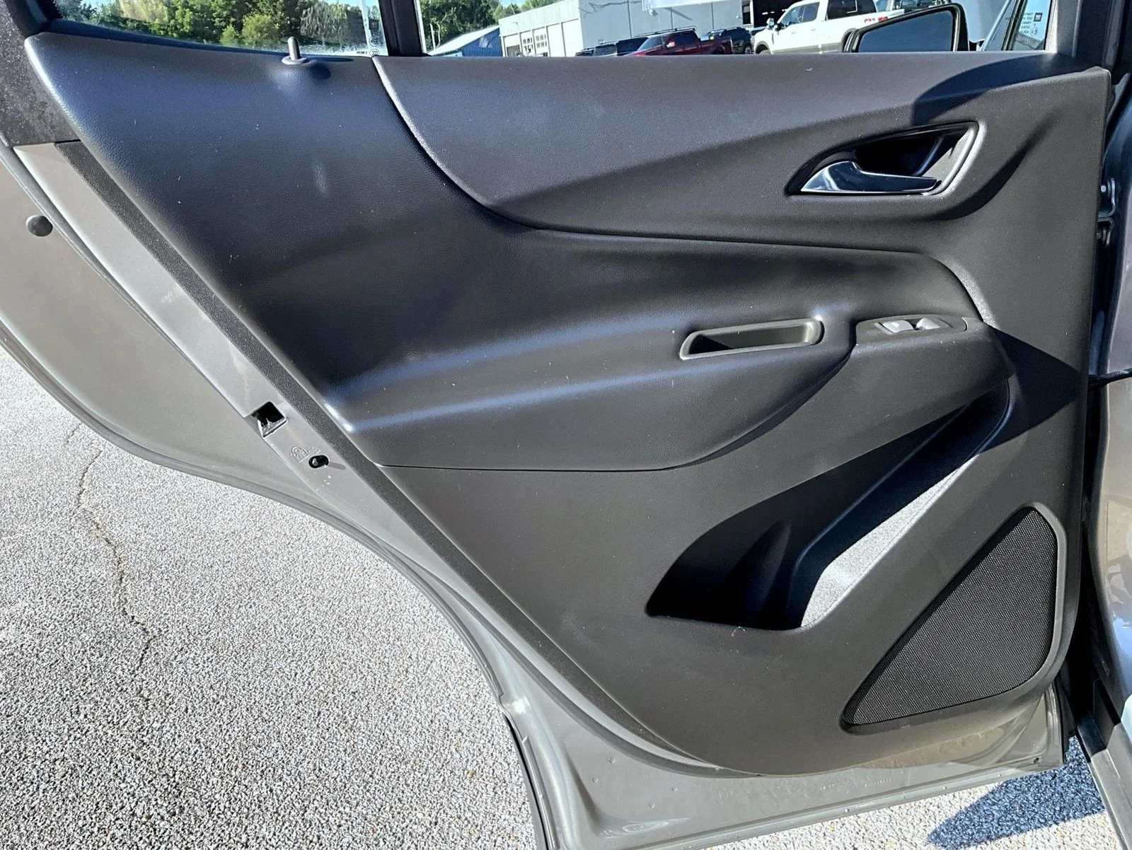 Used 2018 Gray Chevrolet LT image 23