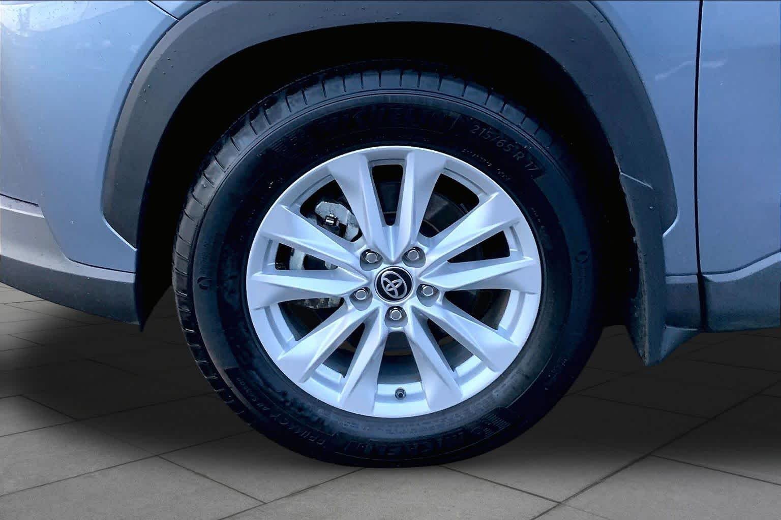 Used 2025 Celestite Toyota LE image 11