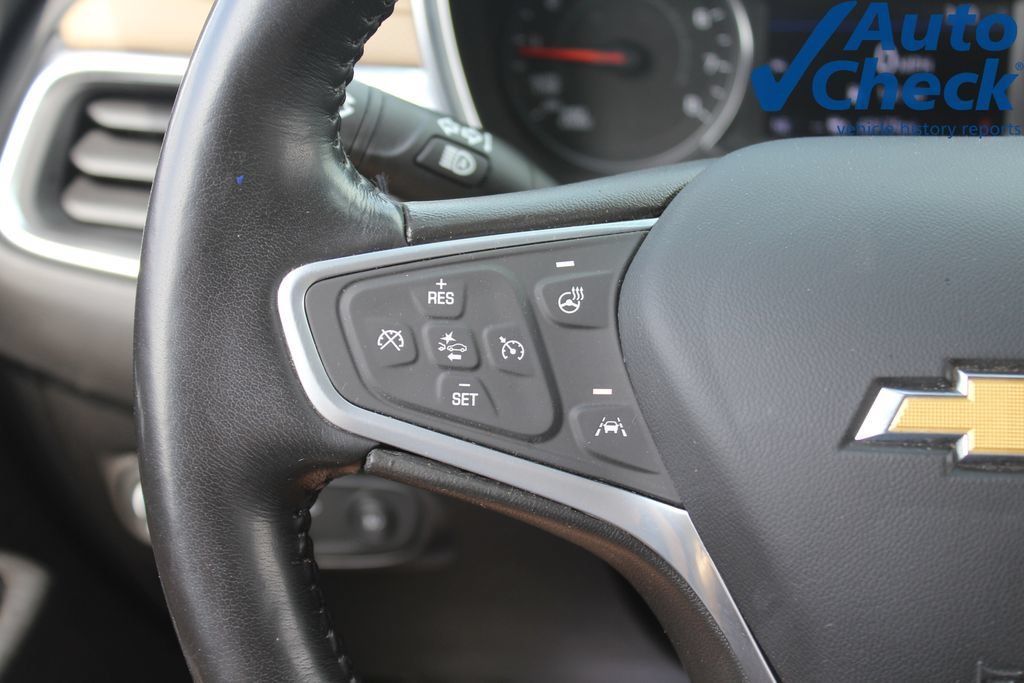 Used 2022 Summit White Chevrolet Premier image 18