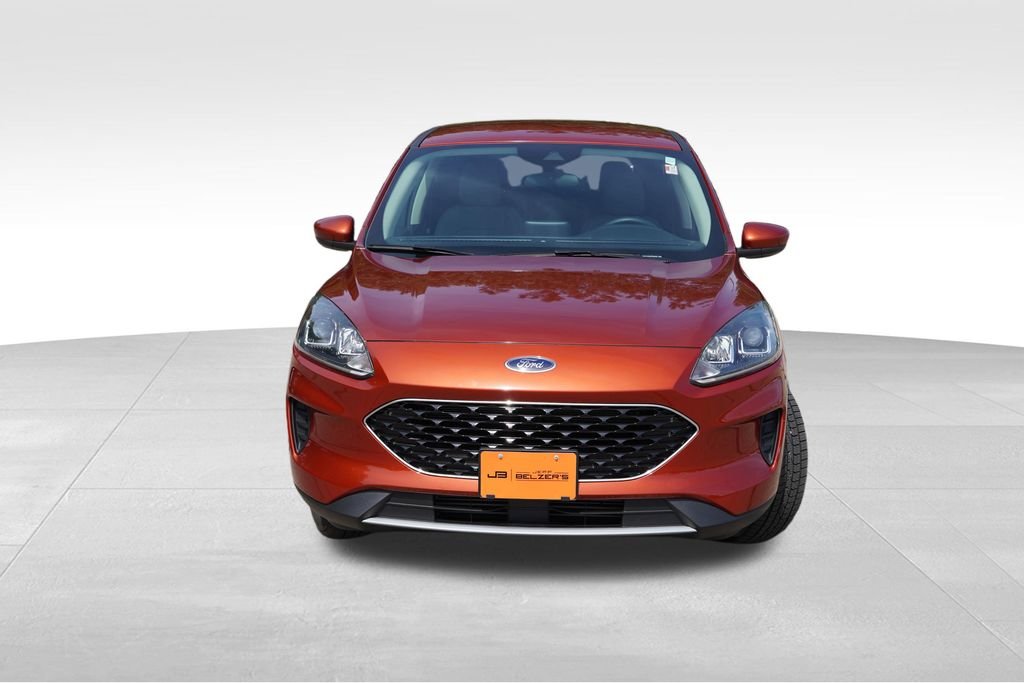 Used 2020 Sedona Orange Metallic Ford SE image 12