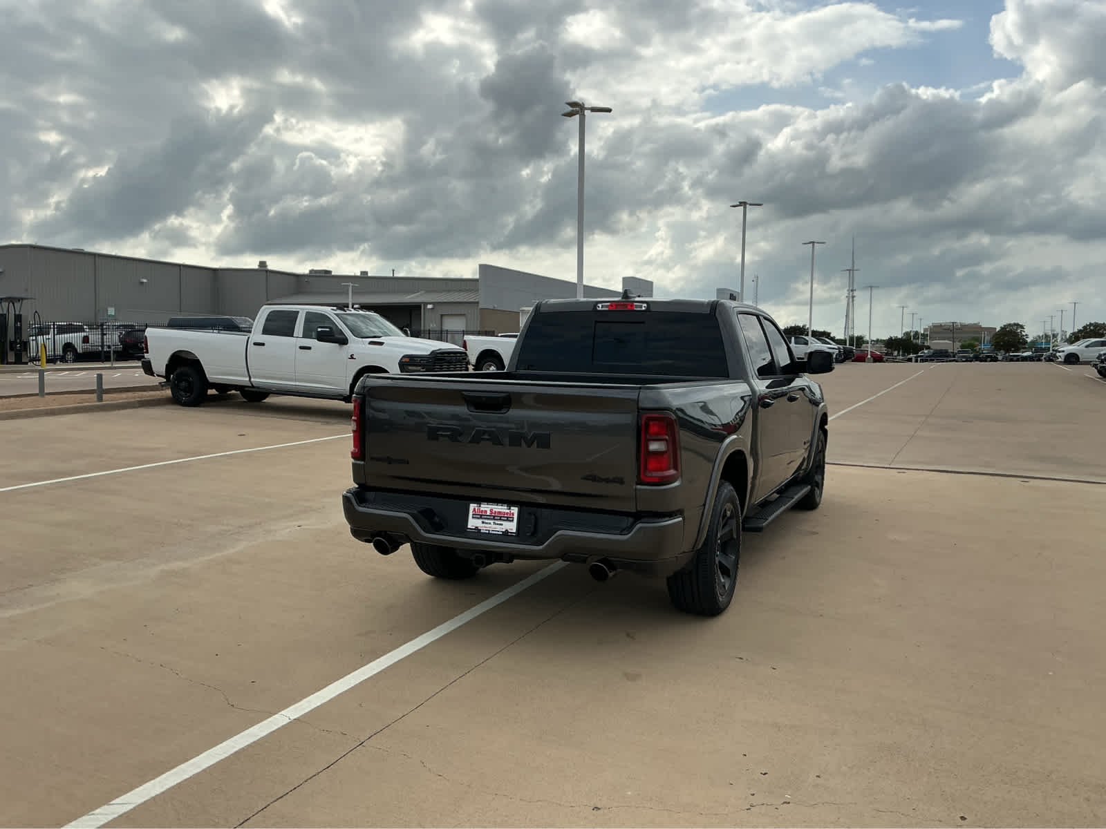 Used 2026 Granite Crystal Metallic Clearcoat Ram Lone Star image 7