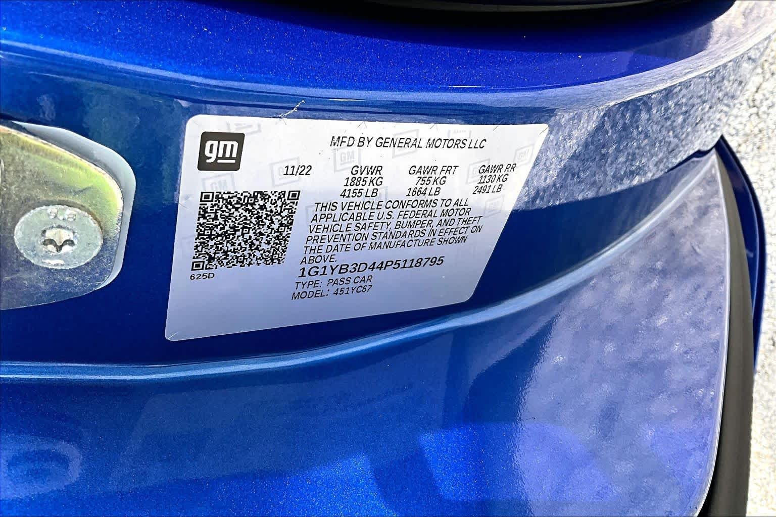 Used 2023 Elkhart Lake Blue Metallic Chevrolet 2LT image 32