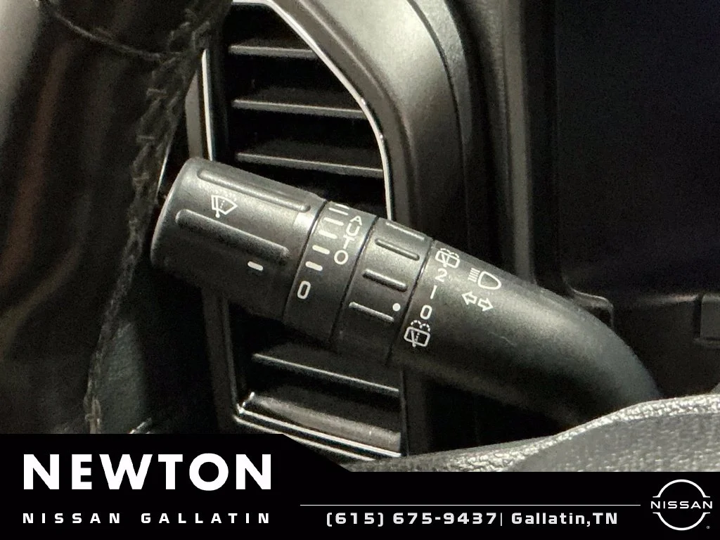 Used 2018 Magnetic Ford Limited image 43