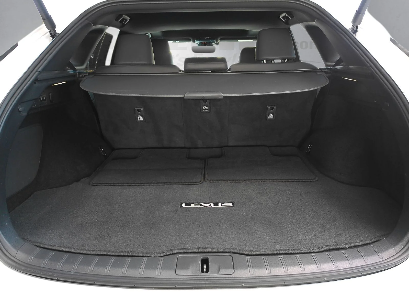 Used 2024 White Lexus 350h Premium image 27