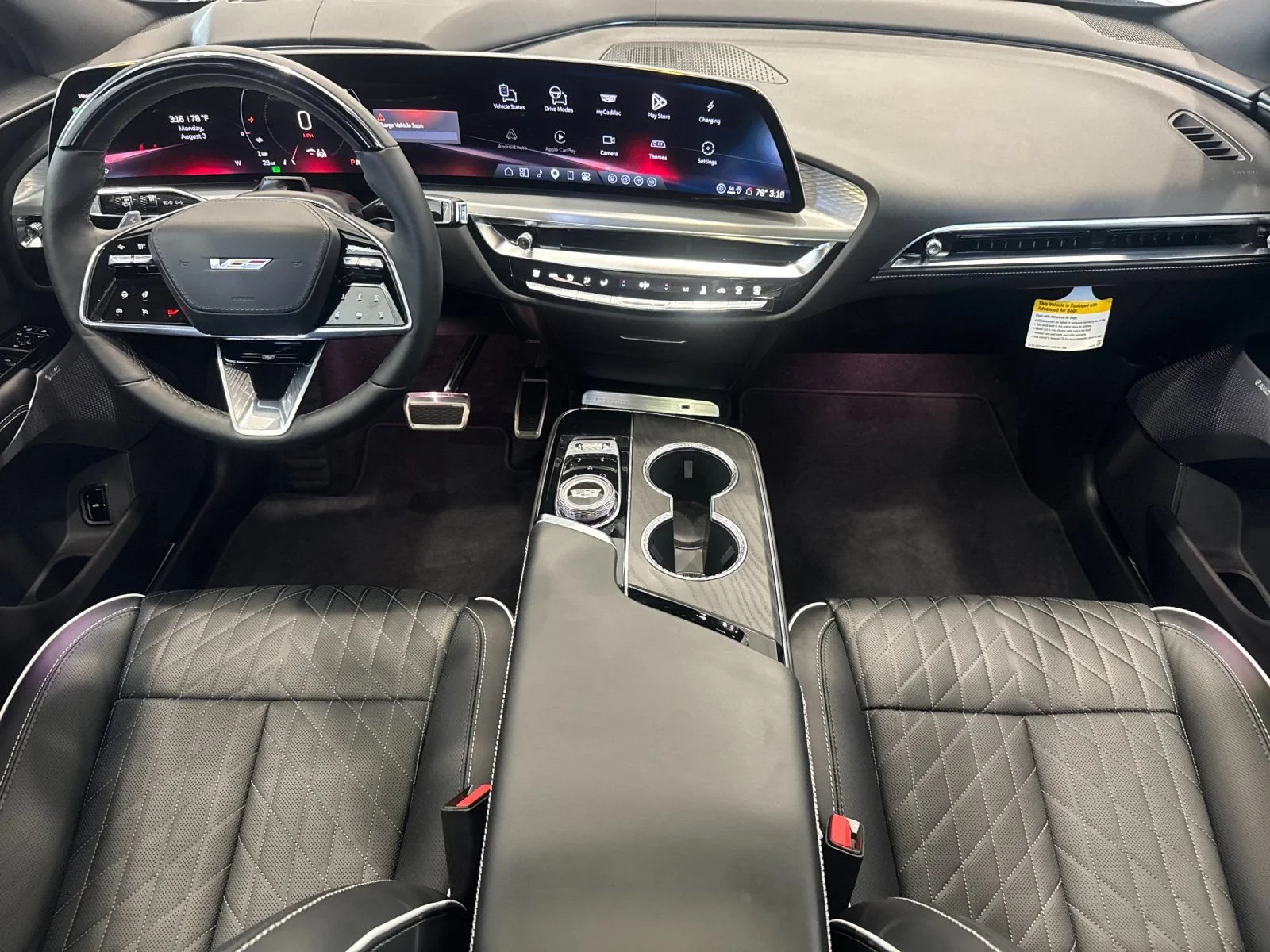 2026 Cadillac LYRIQ V Premium - Photo 12