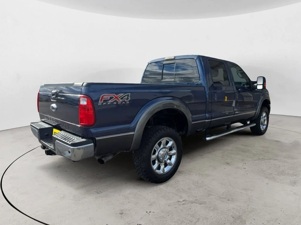 Used 2016 Blue Ford Lariat image 5