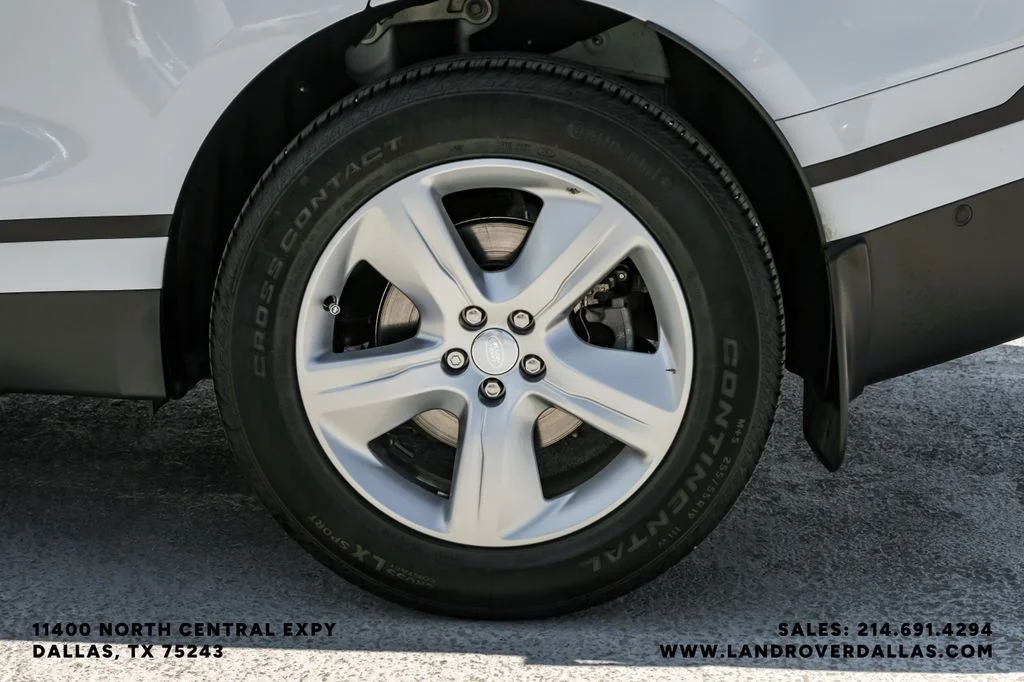 Certified Used 2026 Fuji White Land Rover S image 50