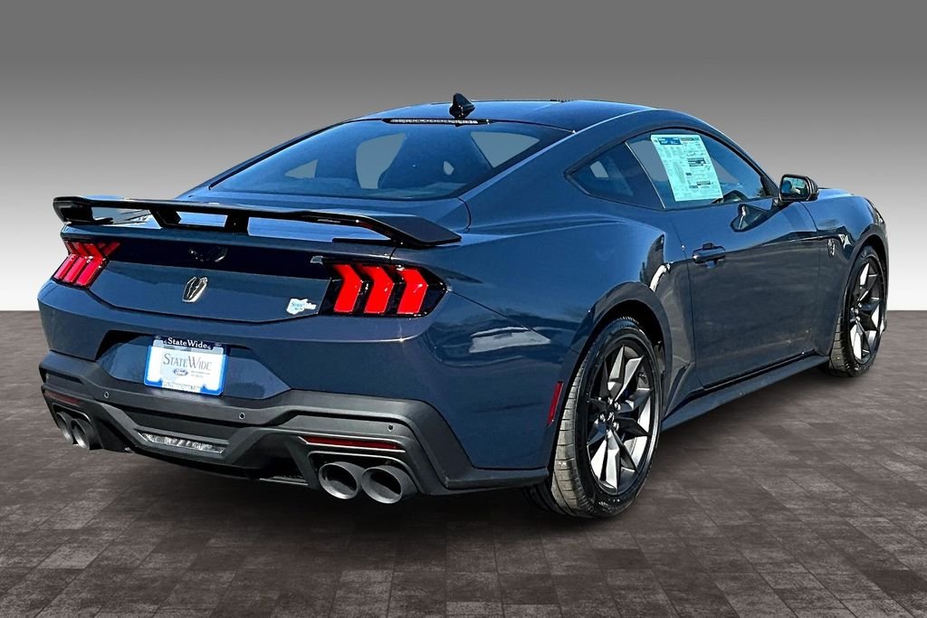 2025 Ford Mustang Dark Horse - Photo 13