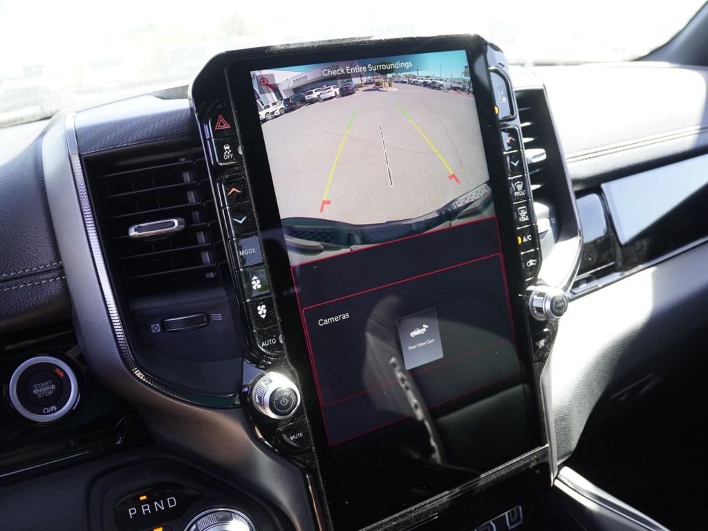 New 2026 Diamond Black Crystal Pearl-Coat Exterior Paint RAM Rebel image 15