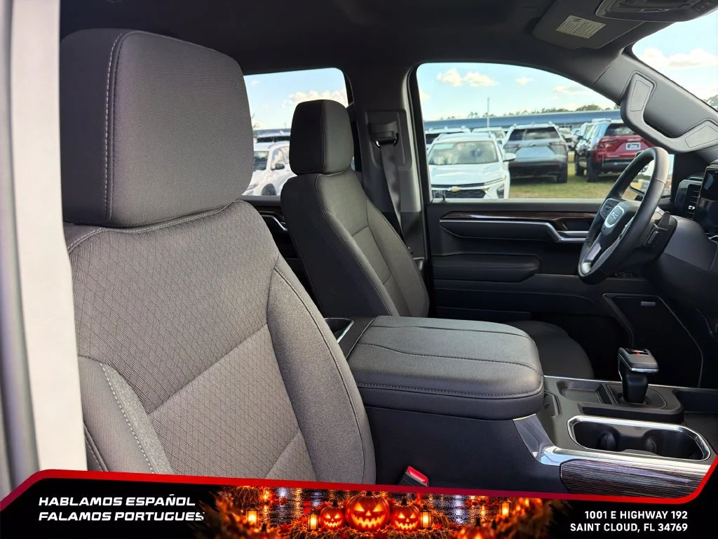 New 2026 Onyx Black GMC Elevation image 35