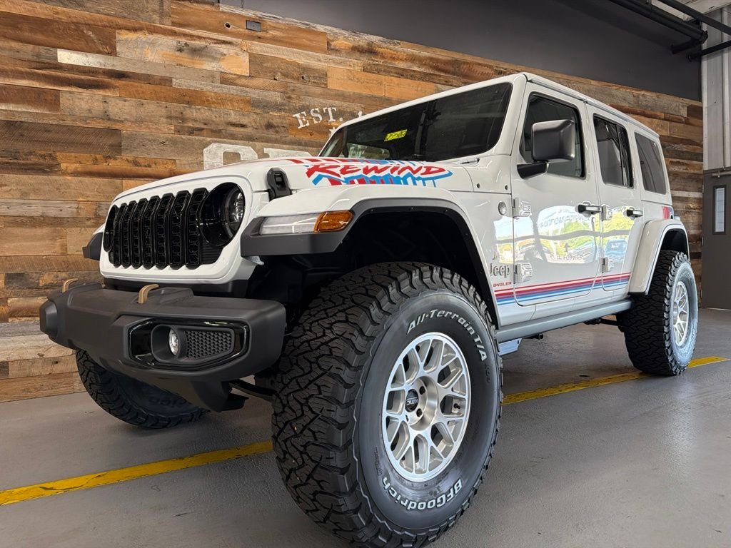 New 2026 Bright White Clearcoat Jeep Rewind Special Edition image 17