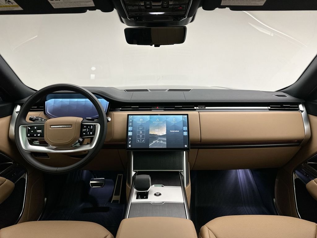 New 2026 Belgravia Green Metallic Land Rover SE image 8