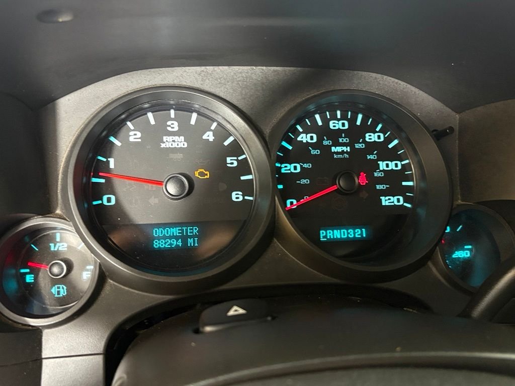 Used 2013 White Chevrolet Work Truck image 24