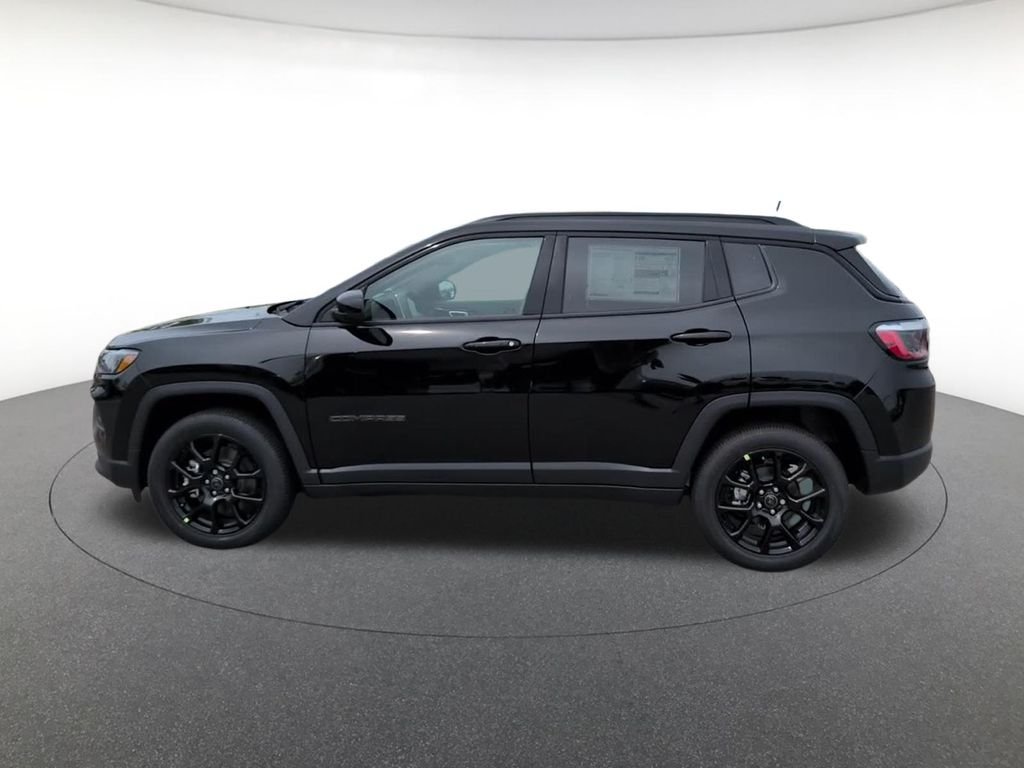 New 2026 Black Jeep Latitude image 10