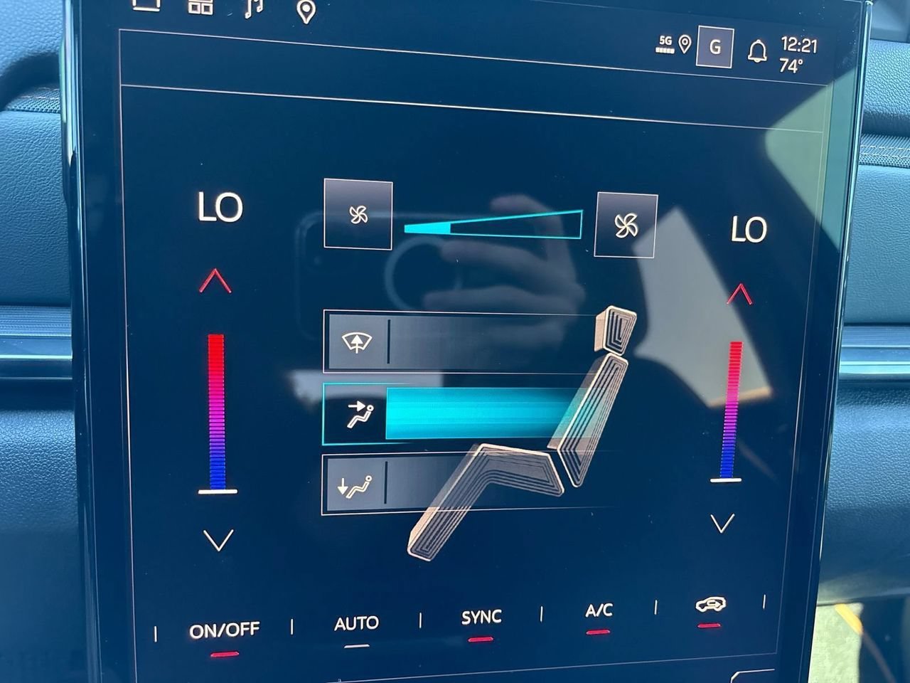 2026 GMC Terrain AT4 - Photo 6