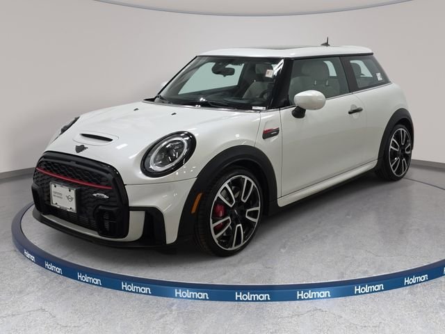 2023 MINI Hardtop John Cooper Works's photo
