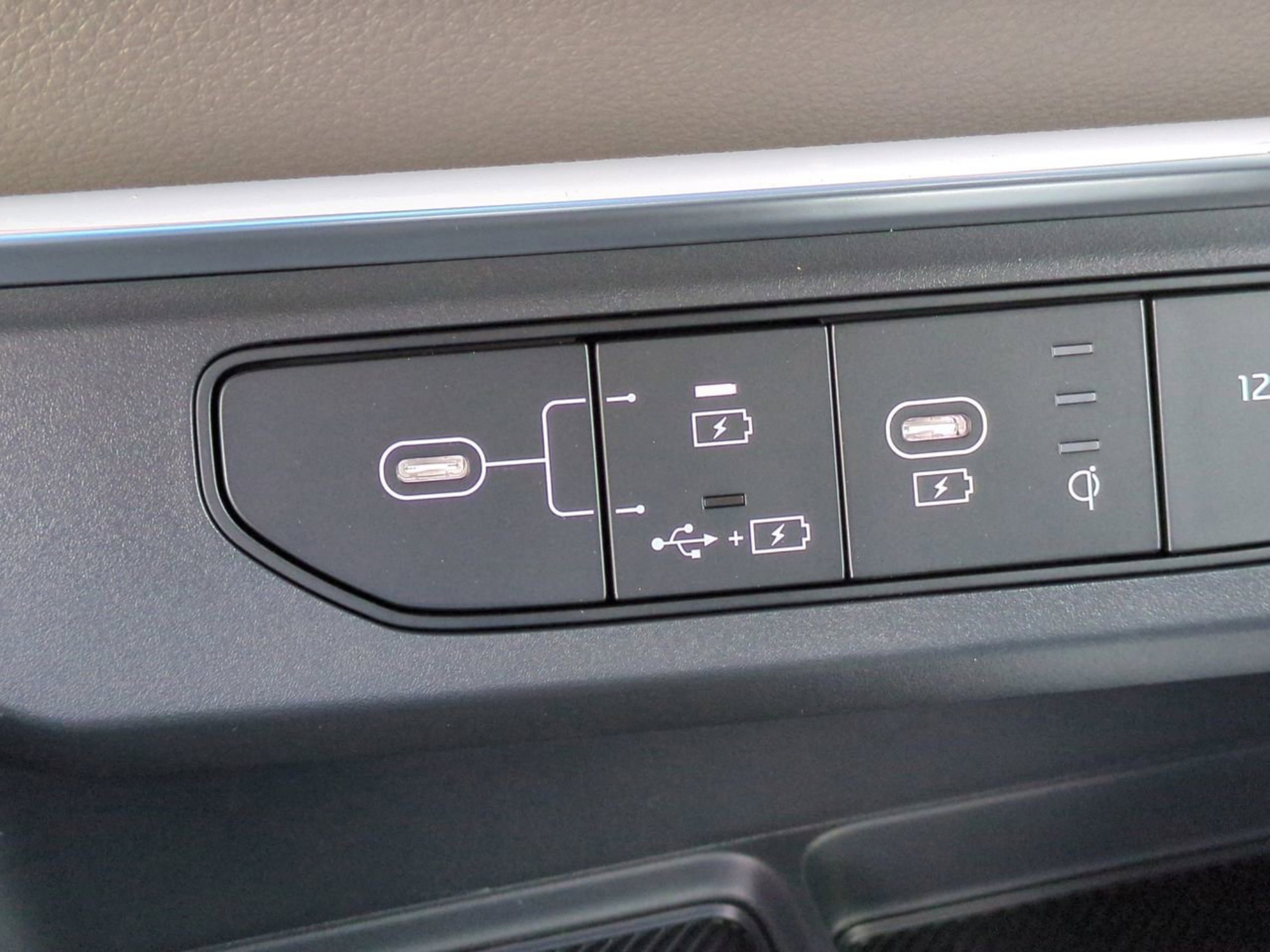 New 2026 Aurora Black Pearl Kia SX image 28