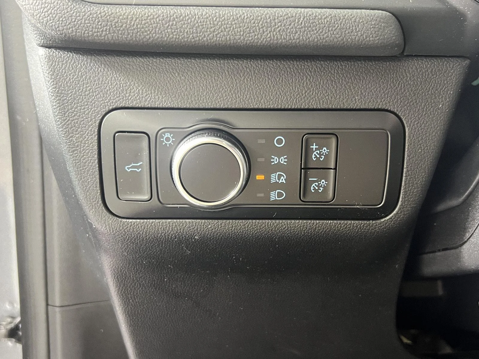 Used 2023 Carbonized Gray Ford ST-Line image 16